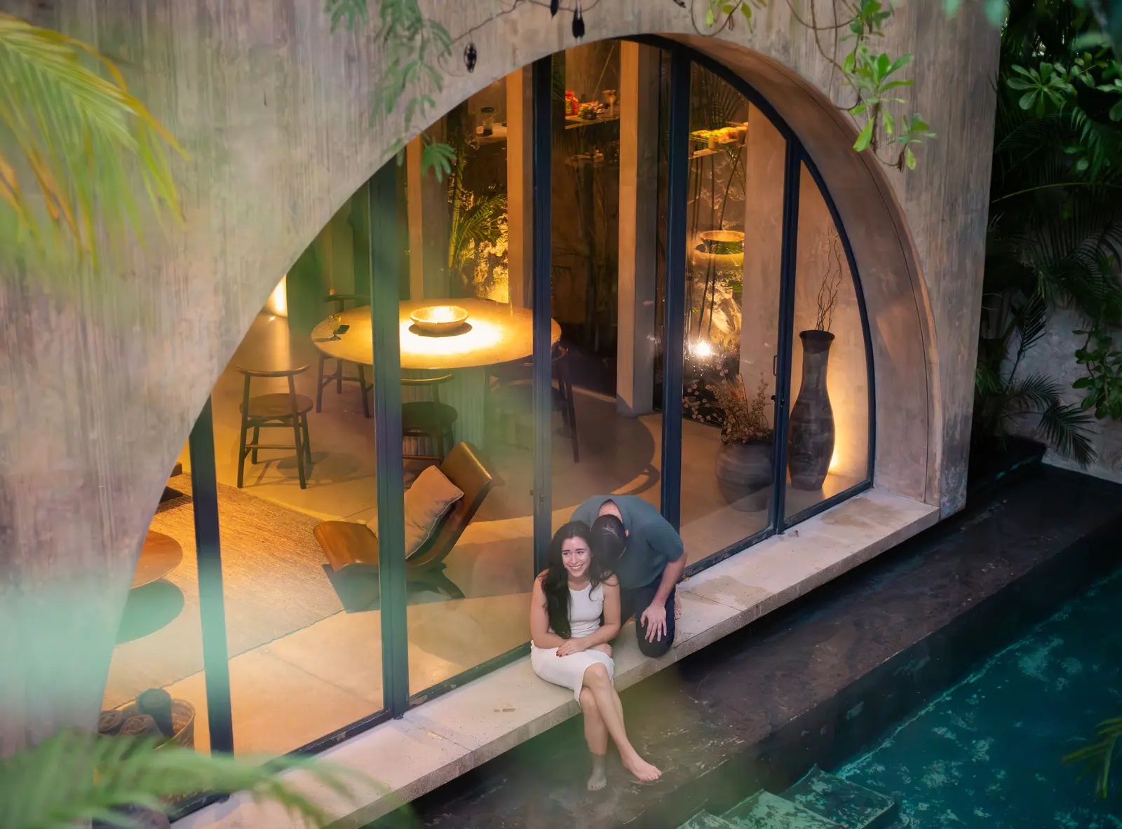 Intimate engagement celebration in Tulum photographed by local proposal photographer